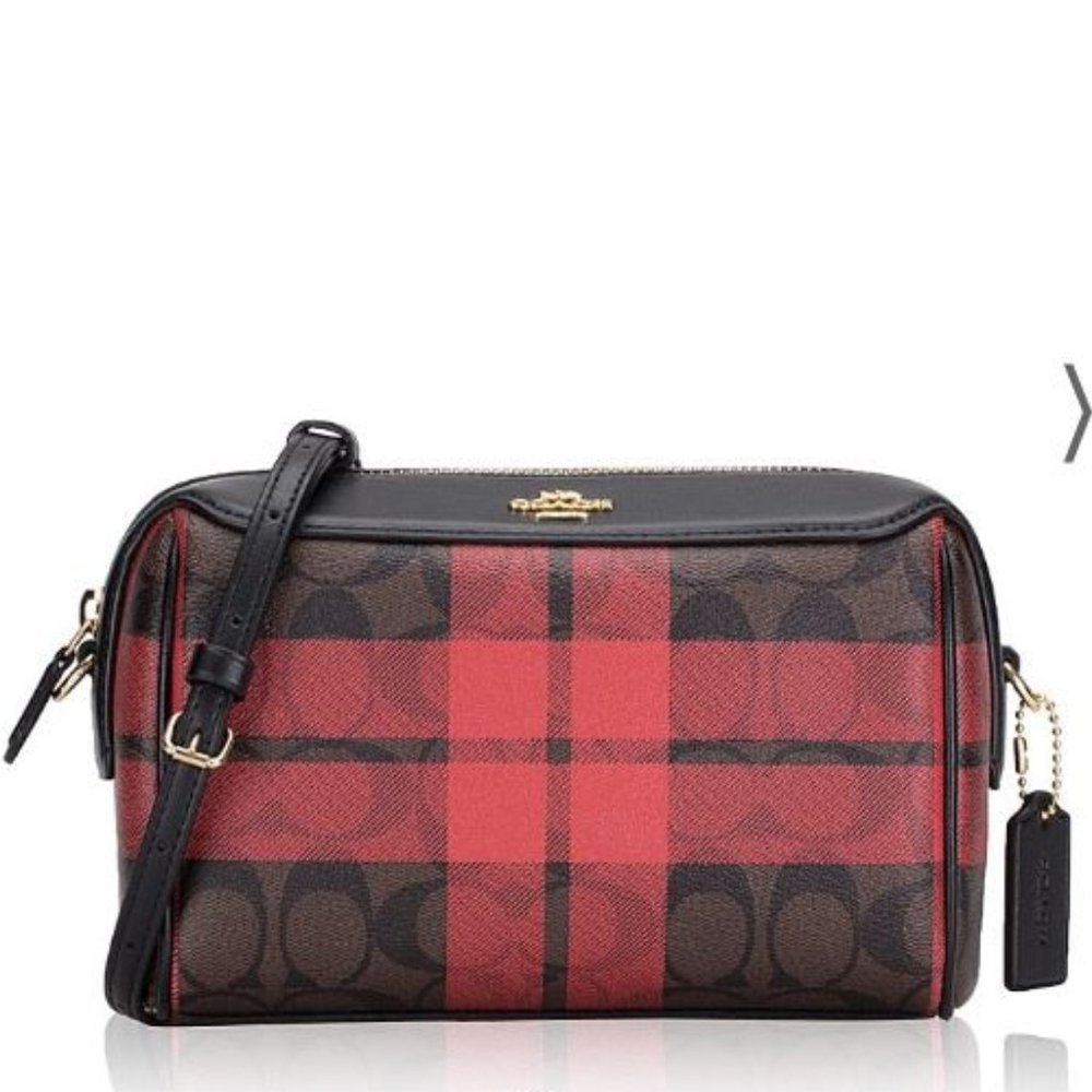 Coach Crossbody In Signature Canvas With Fiel… Gem